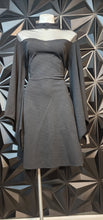 Load image into Gallery viewer, Black wide arm dress            sz 2xl (16/18)

