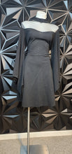 Load image into Gallery viewer, Black wide arm dress            sz 2xl (16/18)
