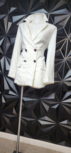 Load image into Gallery viewer, NWT Armani Exchange blazer              sz 8
