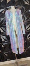Load image into Gallery viewer, Highlight iridescent sequin  duster             sz one size
