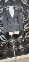 Load image into Gallery viewer, M Yoko black back out blazer              sz small

