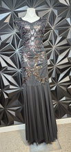 Load image into Gallery viewer, Vintage style drop waist sequin/beaded dress        sz xl
