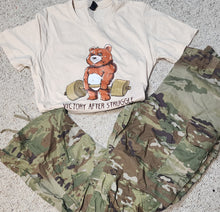 Load image into Gallery viewer, Camo pant/graphic tee  2 piece set       sz medium
