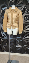 Load image into Gallery viewer, Loveriche  soft sherpa jacket           sz med-lrg
