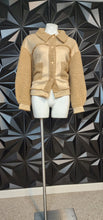 Load image into Gallery viewer, Loveriche  soft sherpa jacket           sz med-lrg
