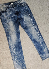 Load image into Gallery viewer, Venus denim stoned jeans            sz 14
