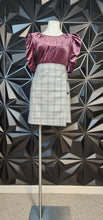 Load image into Gallery viewer, Loft plaid print  skirt           sz 12
