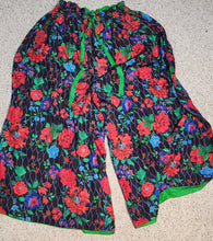 Load image into Gallery viewer, Floral wide leg pant            sz lrg-2x
