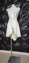 Load image into Gallery viewer, Trendi high low vest          sz xl-2x
