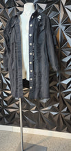 Load image into Gallery viewer, Thrill black long distress jacket           sz  2x
