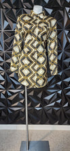 Load image into Gallery viewer, Shoe dazzle chain link top/dress         sz medium
