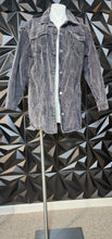 Load image into Gallery viewer, Highway jeans corduroy jacket            sz large
