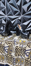 Load image into Gallery viewer, Jessica Simpson mary jane chunky heels          sz 8.5
