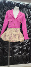 Load image into Gallery viewer, Nwt Floral bubble skirt
