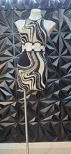Load image into Gallery viewer, Forever 21 swirl dress         sz small

