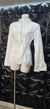 Load image into Gallery viewer, Loft white button up                   sz medium
