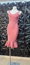 Load image into Gallery viewer, Pink fit and flare bandage dress           sz small
