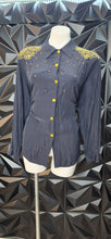 Load image into Gallery viewer, Gantos black blouse           sz untagged, best fitting sz lrg, 12-14
