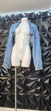 Load image into Gallery viewer, NWT denim studded crop jacket           sz 1x
