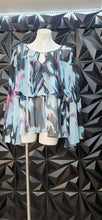 Load image into Gallery viewer, Jennifer Lopez sheer ruffled blouse             sz xlrg
