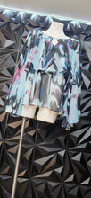 Load image into Gallery viewer, Jennifer Lopez sheer ruffled blouse             sz xlrg

