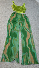Load image into Gallery viewer, Pull &amp; Bear pleated pants           sz small
