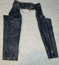 Load image into Gallery viewer, Classic Leather Chaps           sz med-large (16)
