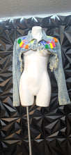 Load image into Gallery viewer, Denim distressed embroidered crop jacket           sz lrg-2x
