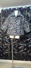 Load image into Gallery viewer, Laura Ashley jacket             sz 2x
