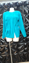 Load image into Gallery viewer, NWT Argenti teal pleated front blouse          sz 10
