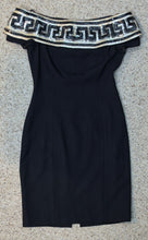 Load image into Gallery viewer, A.J Bari off shoulder dress          sz 4
