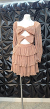 Load image into Gallery viewer, Mable bow dress        sz medium

