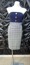 Load image into Gallery viewer, NWT Kate Kasin skirt         sz lrg (12-14)

