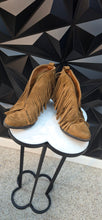 Load image into Gallery viewer, Matisse fringe open booties        sz 7

