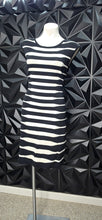 Load image into Gallery viewer, Calvin Klein stripe bodycon dress           sz large

