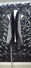 Load image into Gallery viewer, Lauren Michelle houndstooth vest           sz xl
