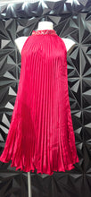Load image into Gallery viewer, Mav Studio pleated dress         sz med/lrg fit
