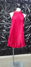 Load image into Gallery viewer, Mav Studio pleated dress         sz med/lrg fit

