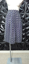 Load image into Gallery viewer, Eva Mendes denim distressed skirt        sz 10-12

