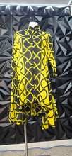 Load image into Gallery viewer, Step in Style abstract dress        sz small
