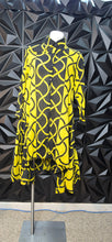 Load image into Gallery viewer, Step in Style abstract dress        sz small

