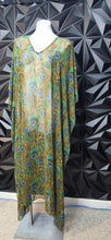 Load image into Gallery viewer, Sheer printed kaftan                one size
