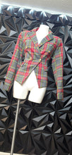 Load image into Gallery viewer, Plaid double breast blazer            sz medium
