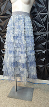Load image into Gallery viewer, Tulle layered skirt        sz sm-medium
