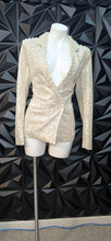 Load image into Gallery viewer, Mable sequins blazer             sz xs/sm
