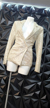 Load image into Gallery viewer, Mable sequins blazer             sz xs/sm
