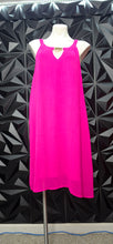Load image into Gallery viewer, Tacera hott pink dress          sz 3x
