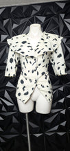 Load image into Gallery viewer, Unbranded drape top            sz untagged, 10 fitting
