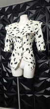 Load image into Gallery viewer, Unbranded drape top            sz untagged, 10 fitting
