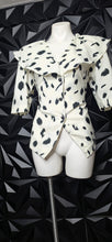Load image into Gallery viewer, Unbranded drape top            sz untagged, 10 fitting
